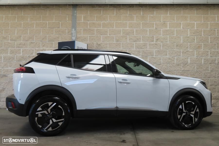 Peugeot 2008 1.2 Hybrid Allure e-DCS6 - 31