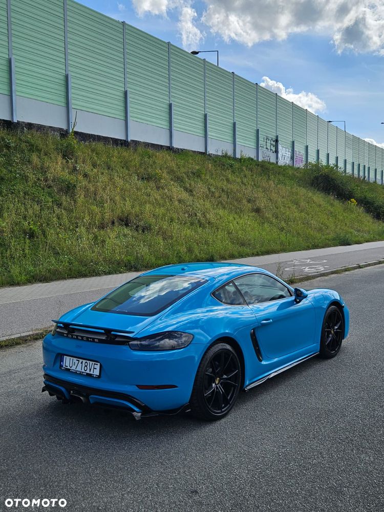 Porsche 718 Cayman - 7