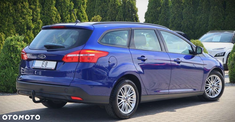 Ford Focus - 8