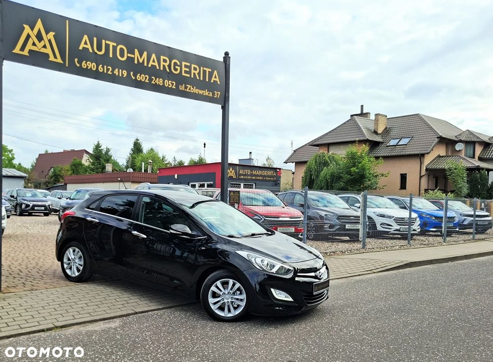 Hyundai i30 blue 1.6 CRDi Style - 37
