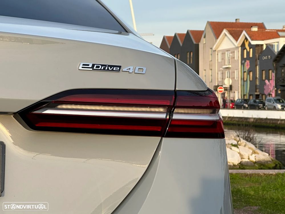 BMW i5 eDrive40 Pack Desportivo M - 15