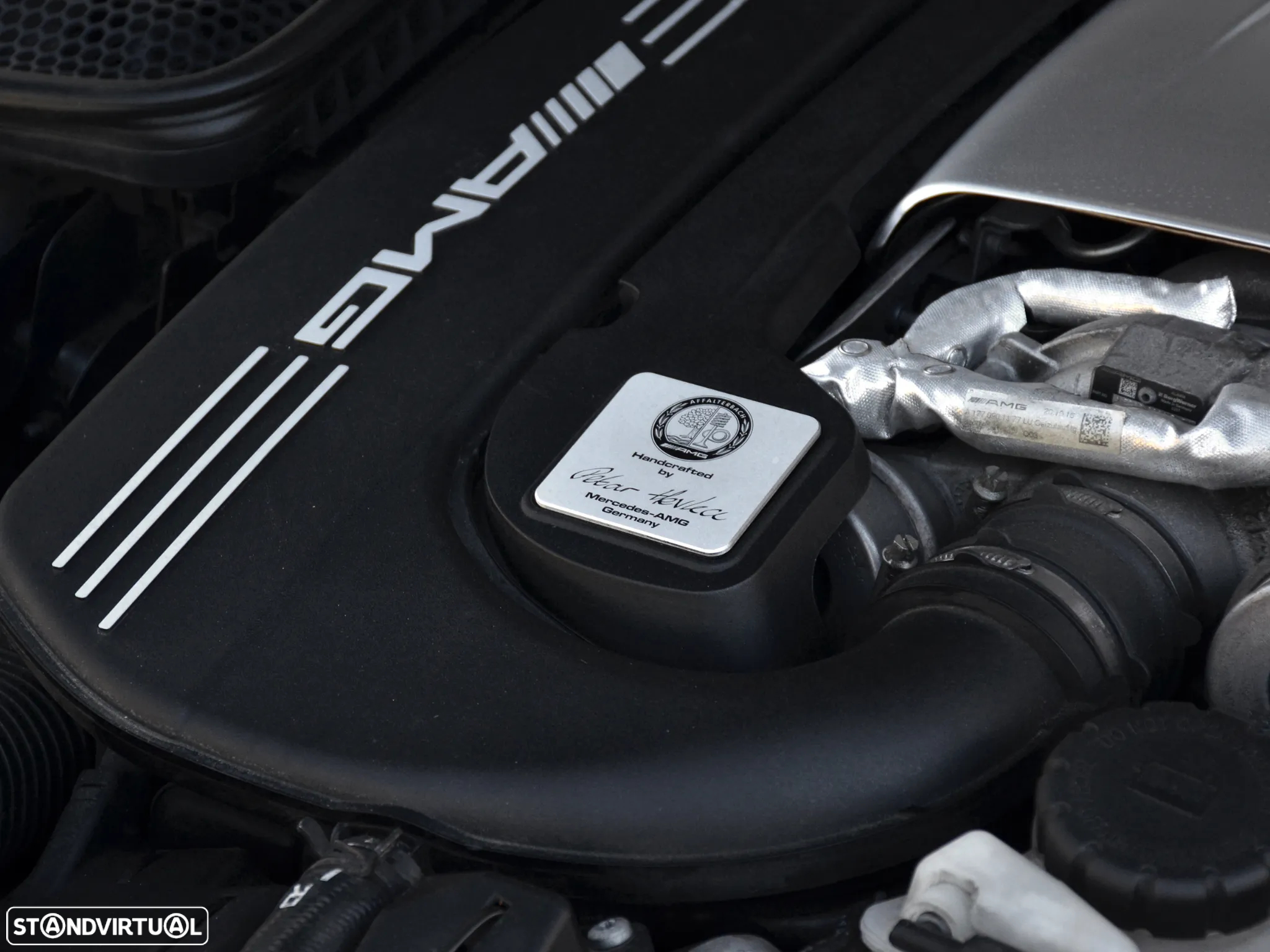 Mercedes-Benz C 63 AMG S - 12