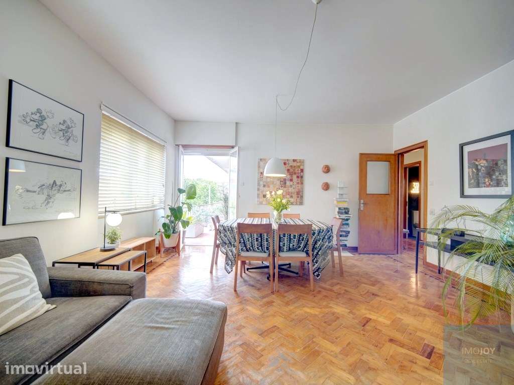 Apartamento T3 + 1 mobilado no centro da Parede - Grande imagem: 3/29