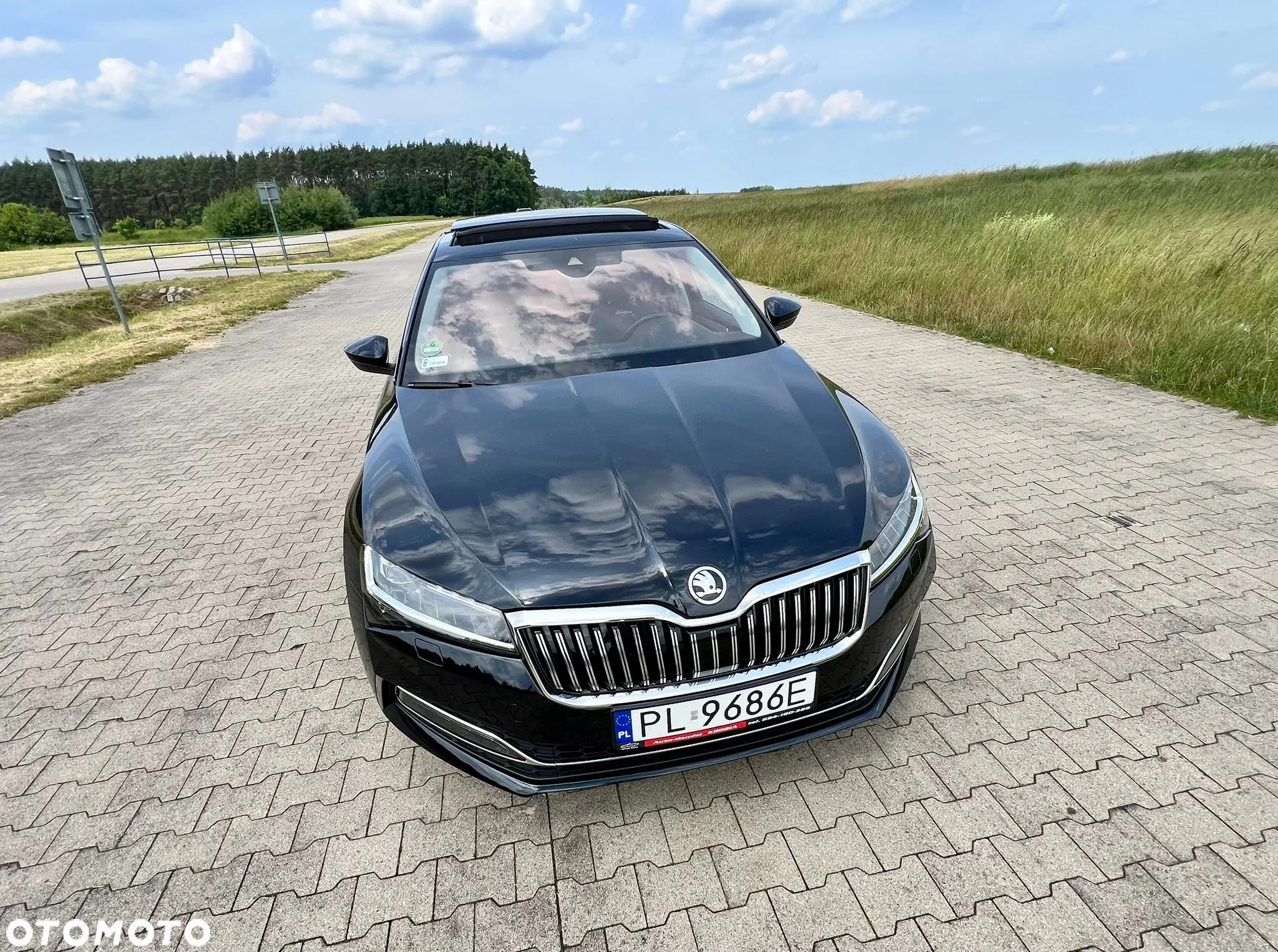 Skoda Superb 2.0 TDI L&K DSG - 9