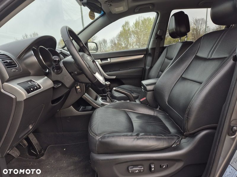 Kia Sorento 2.0 CRDI L 2WD 7os - 9