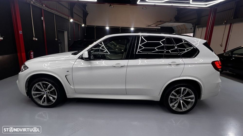 BMW X5 40 d xDrive Pack M - 24