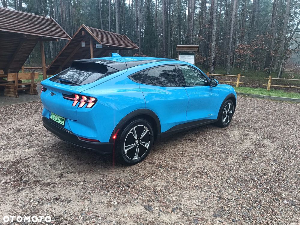 Ford Mustang Mach-E AWD - 5