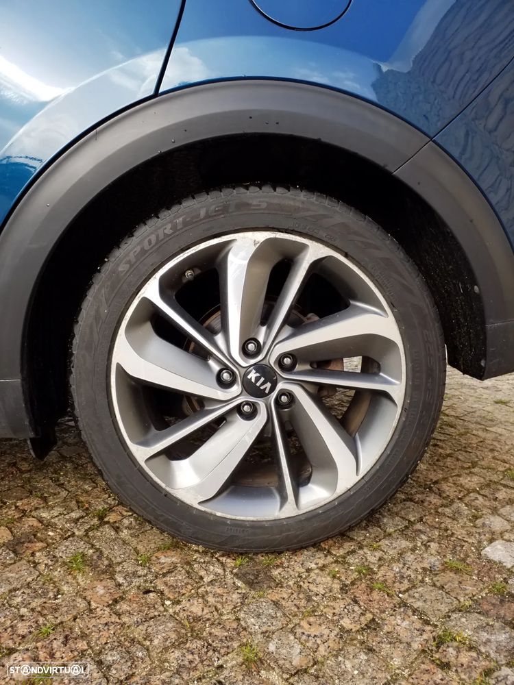 Kia Niro 1.6 GDi HEV - 12