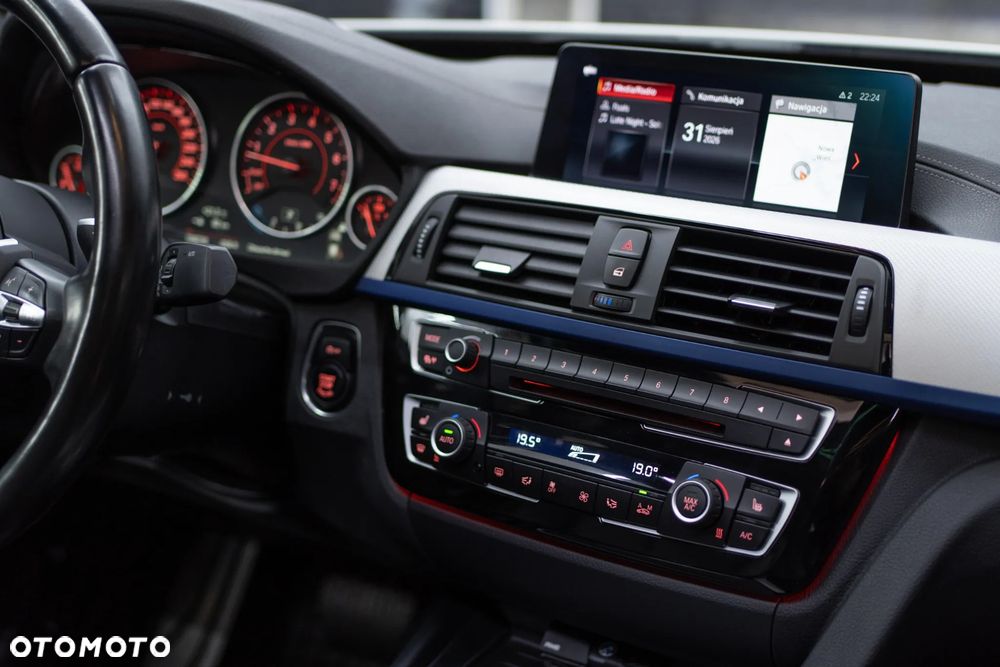 BMW Seria 3 320i GPF xDrive M Sport Shadow sport - 20