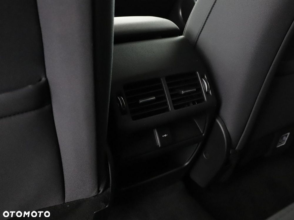 Land Rover Discovery Sport 2.0 TD4 SE - 34