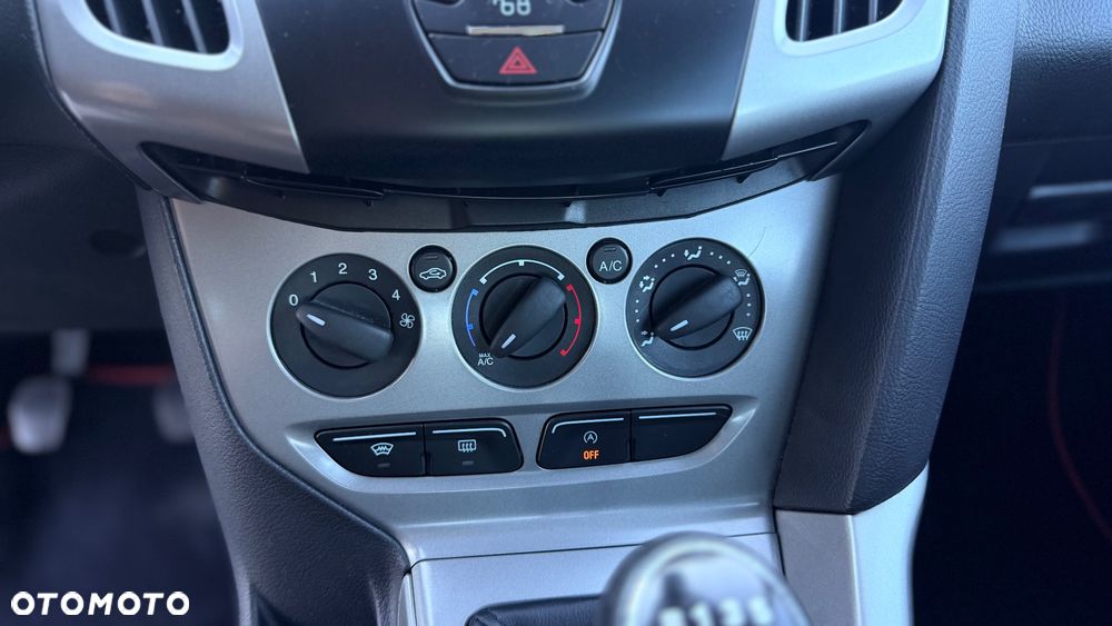 Ford Focus - 16