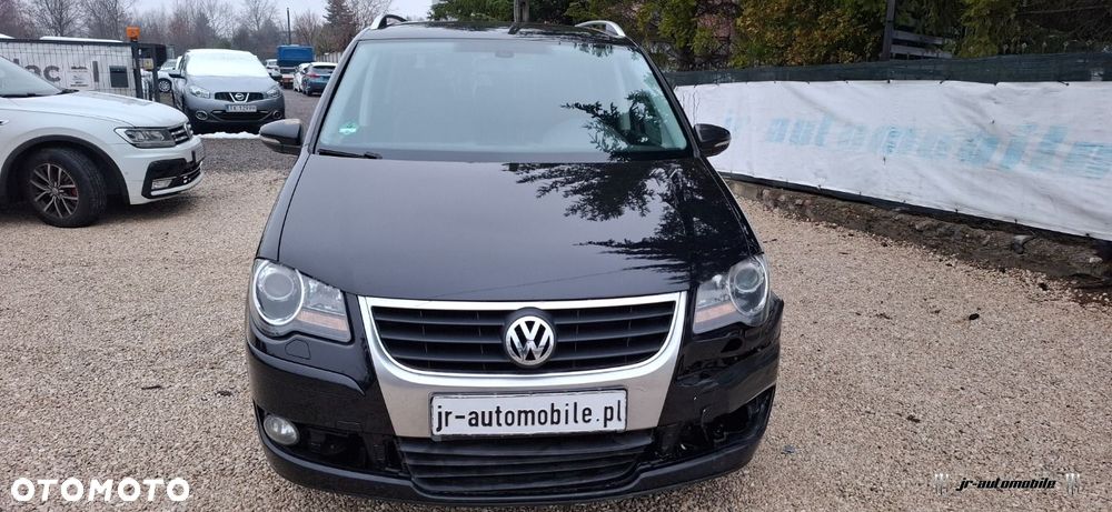 Volkswagen Touran - 13
