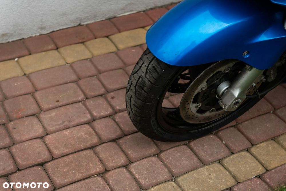 Kawasaki ZZR - 9