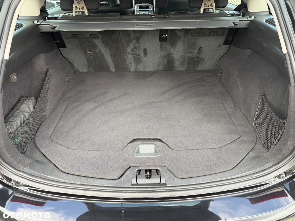 Volvo V60 D3 Drive-E Dynamic Edition (Momentum) - 6