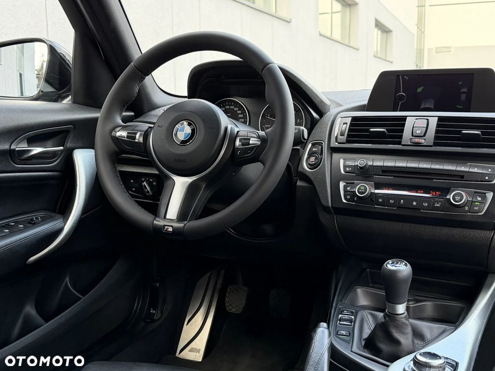 BMW Seria 1 125d Sport Line - 13