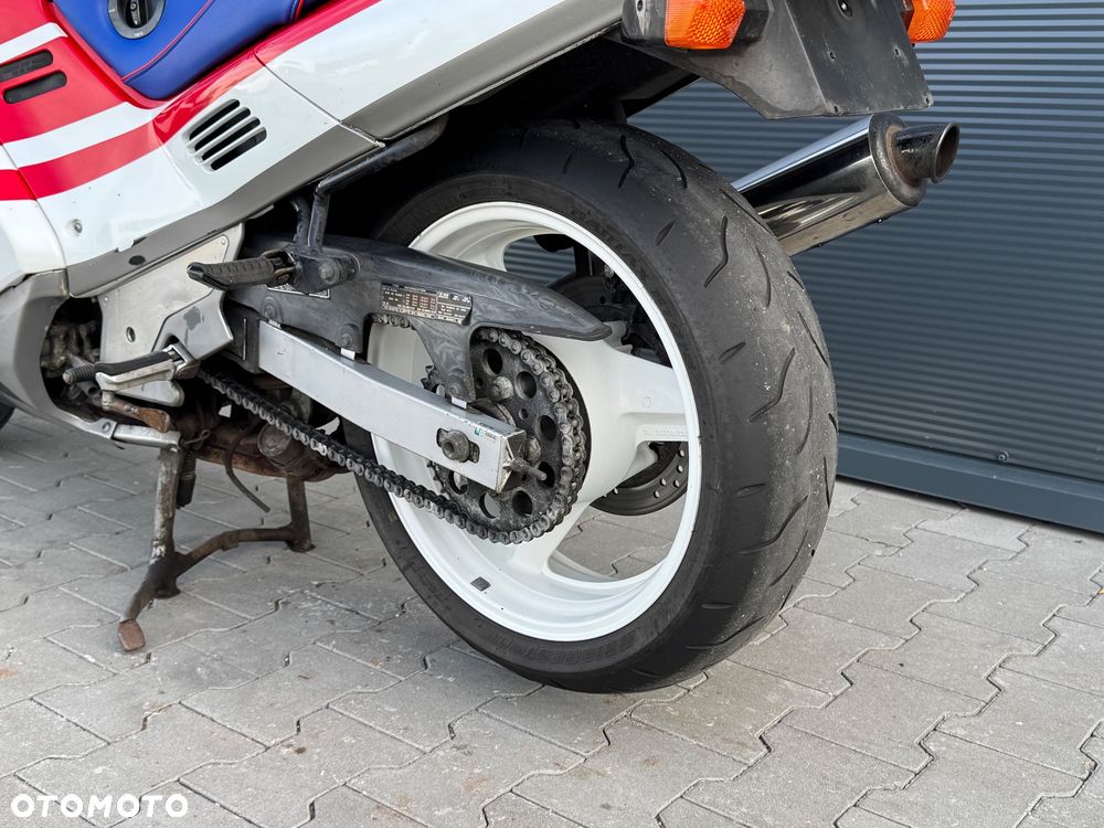 Honda CBR - 16