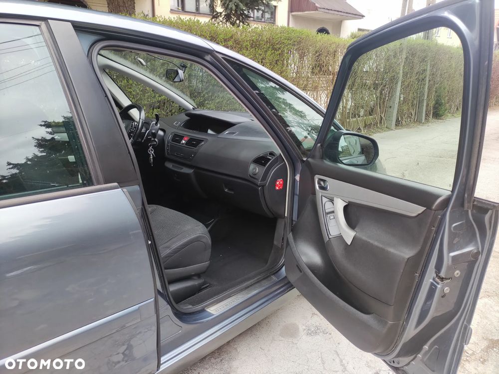 Citroën C4 Picasso 2.0 HDi FAP Tendance - 3