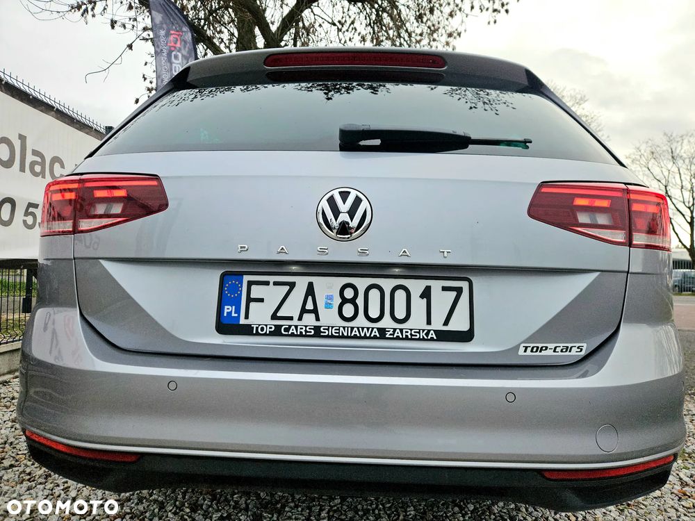 Volkswagen Passat Variant ver-variant-2-0-tdi-scr-dsg-business - 4