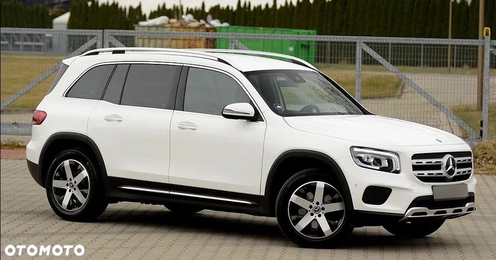 Mercedes-Benz GLB 200 d 8G-DCT Progressive - 12