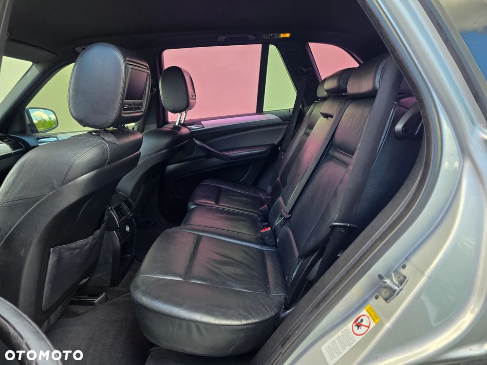 BMW X5 xDrive30d - 14
