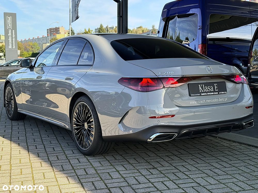 Mercedes-Benz Klasa E - 5