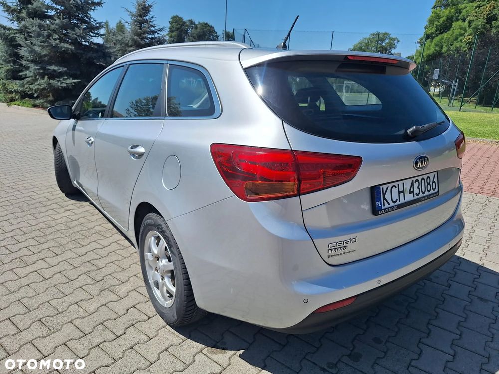 Kia Ceed 1.6 GDI L DCT - 7
