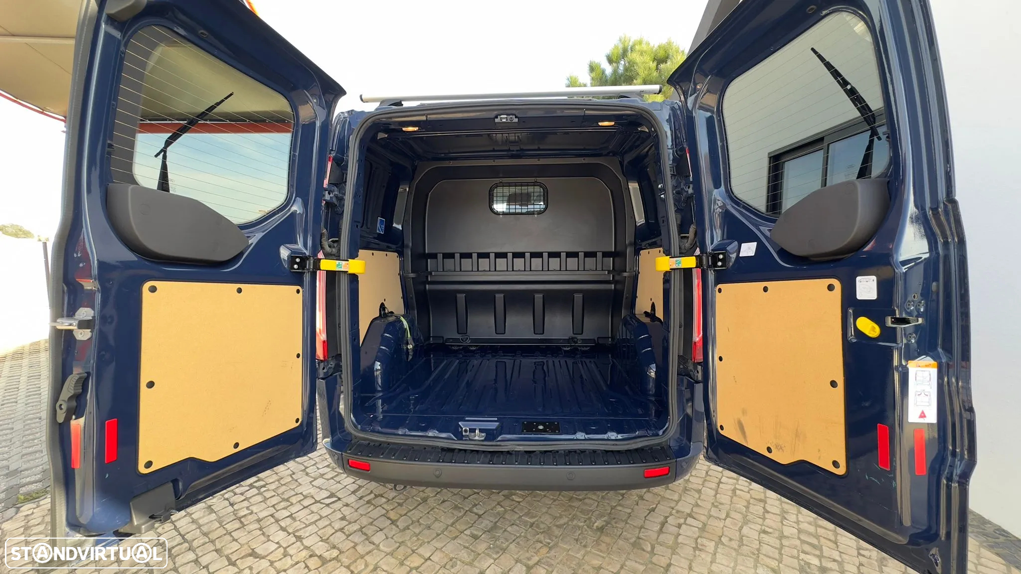 Ford Transit - 6