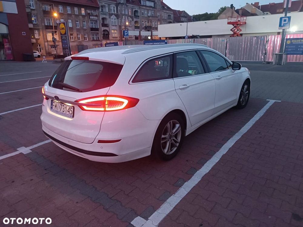 Ford Mondeo 2.0 TDCi Titanium PowerShift - 3
