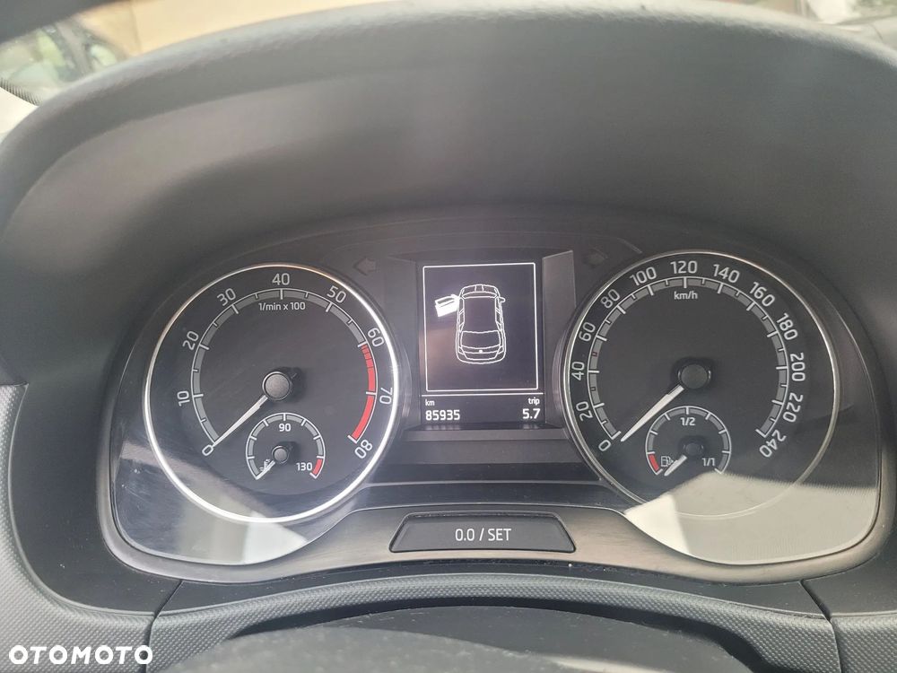 Skoda Fabia 1.0 MPI Ambition - 15