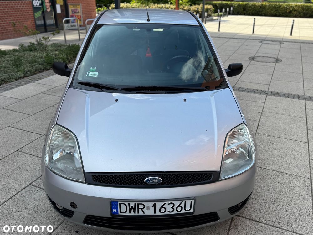 Ford Fiesta - 8