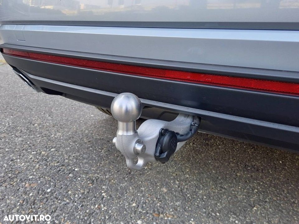 Volkswagen Touareg - 34