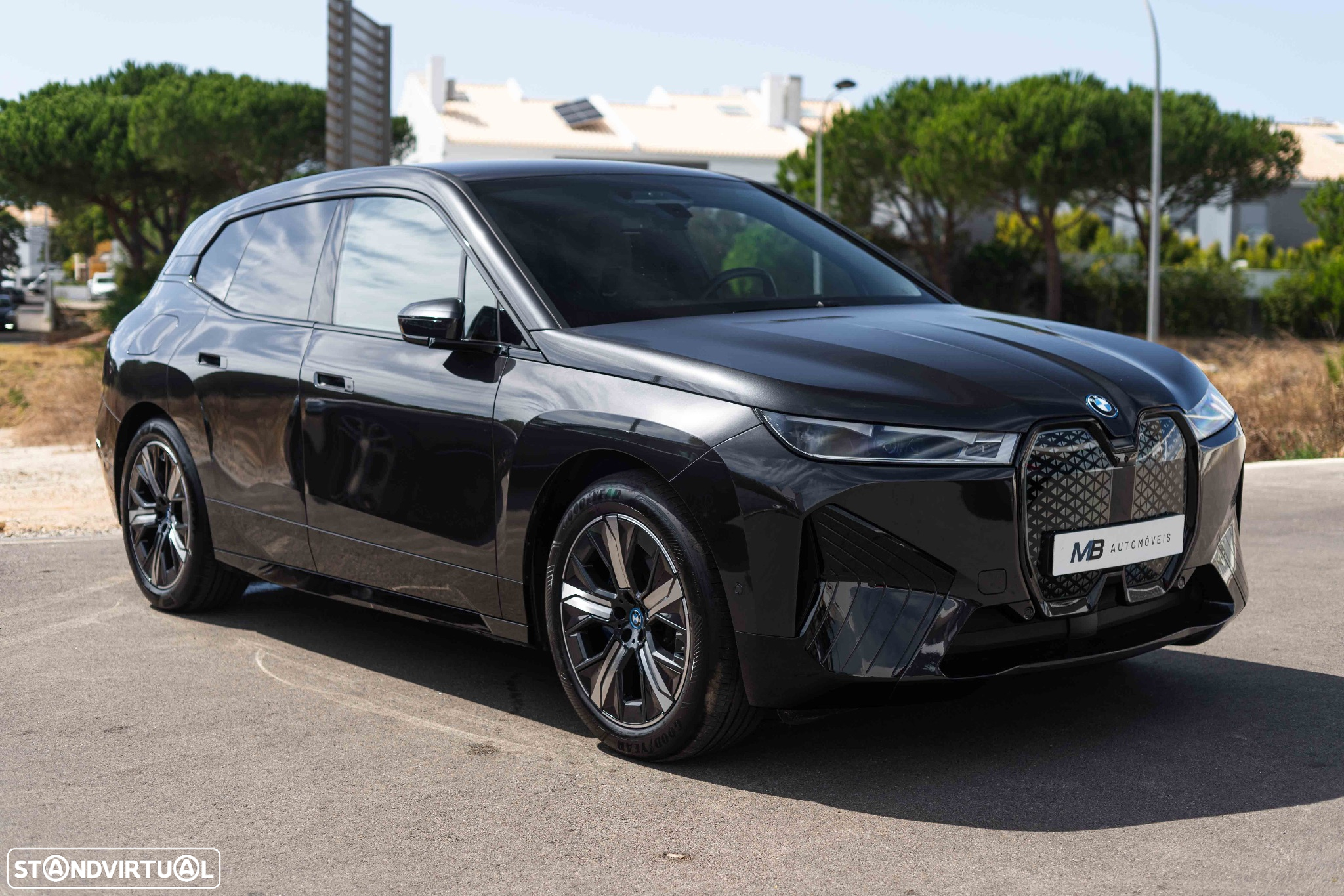 BMW iX xDrive 40 Pack Desportivo - 29