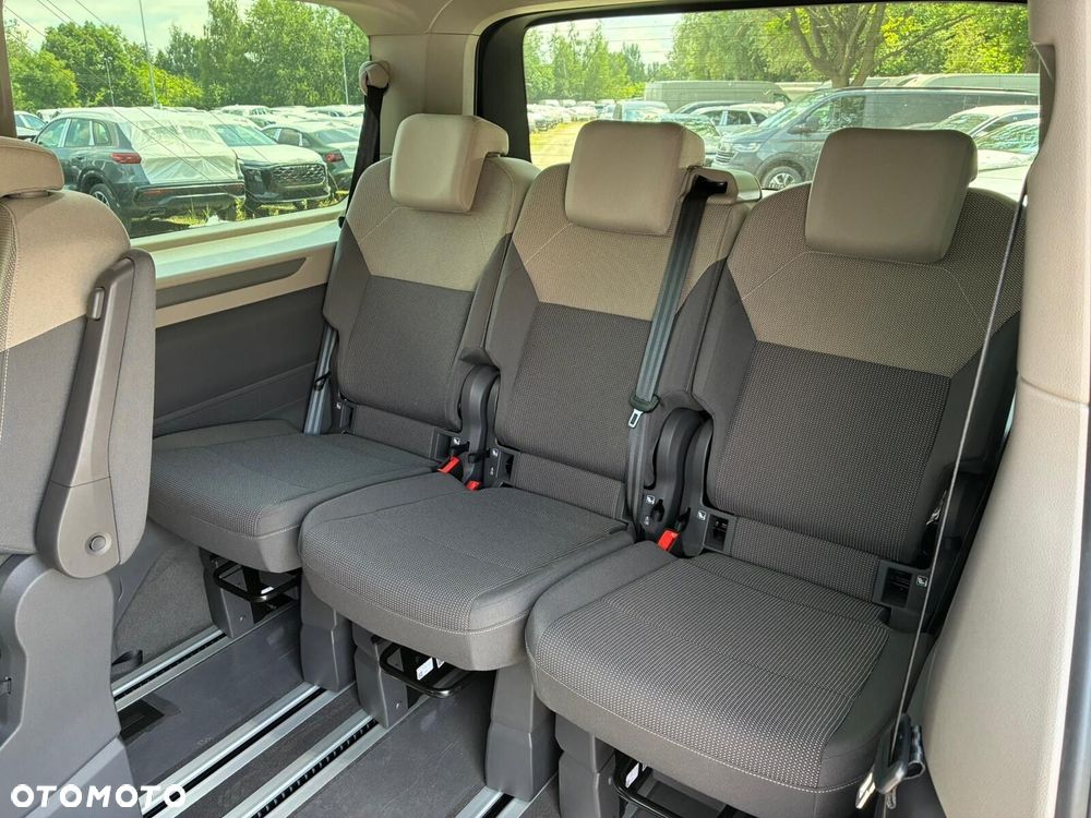 Volkswagen Multivan 2.0 TDI L2 Edition DSG - 19