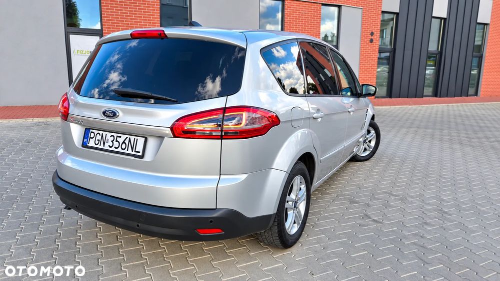Ford S-Max 2.0 TDCi DPF Titanium X - 4