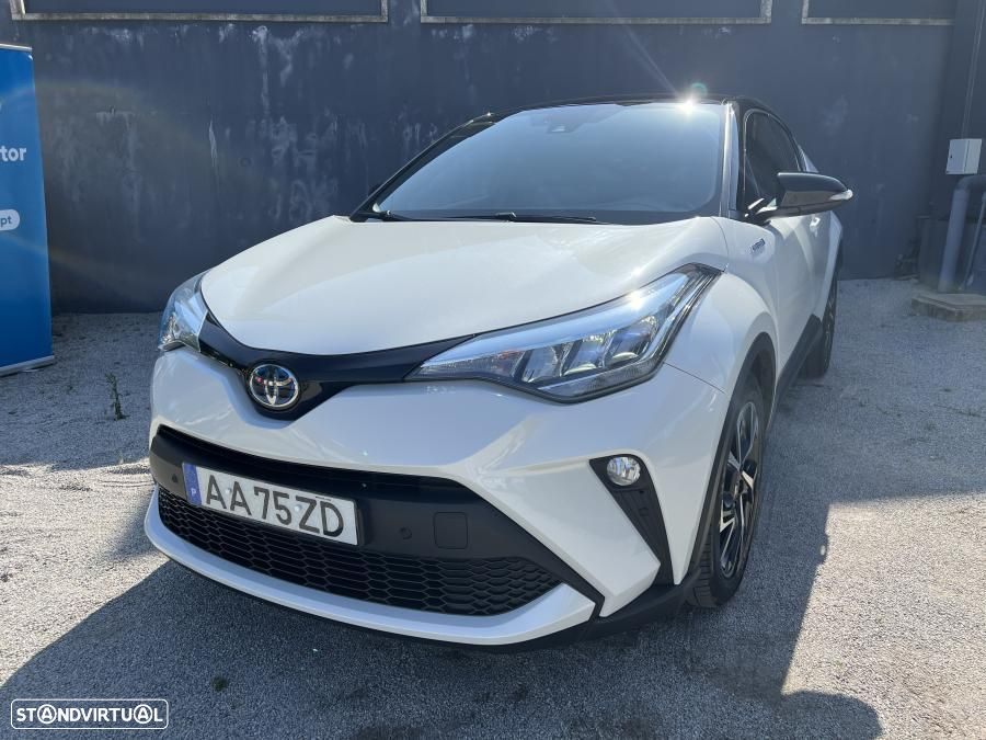 Toyota C-HR 2.0 Hybrid Square Collection - 2