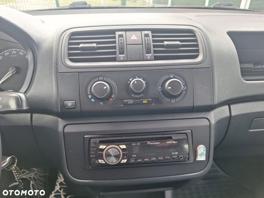 Skoda Fabia 1.4 16V Active - 13