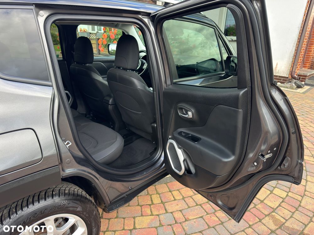 Jeep Renegade 1.4 MultiAir Limited - 23