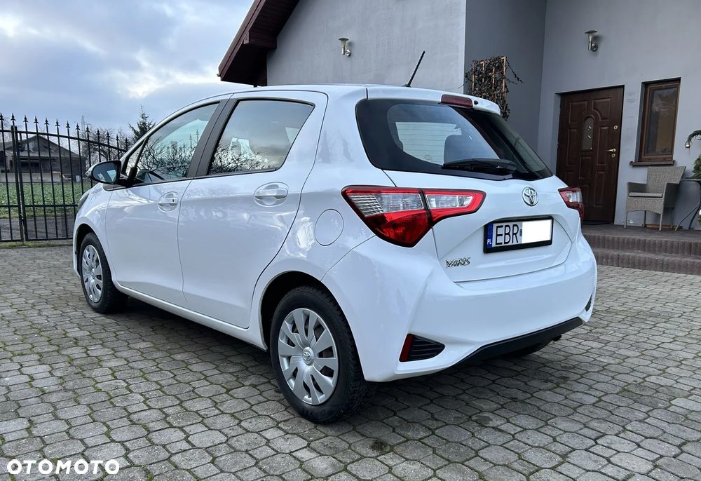 Toyota Yaris 1.0 Active - 5