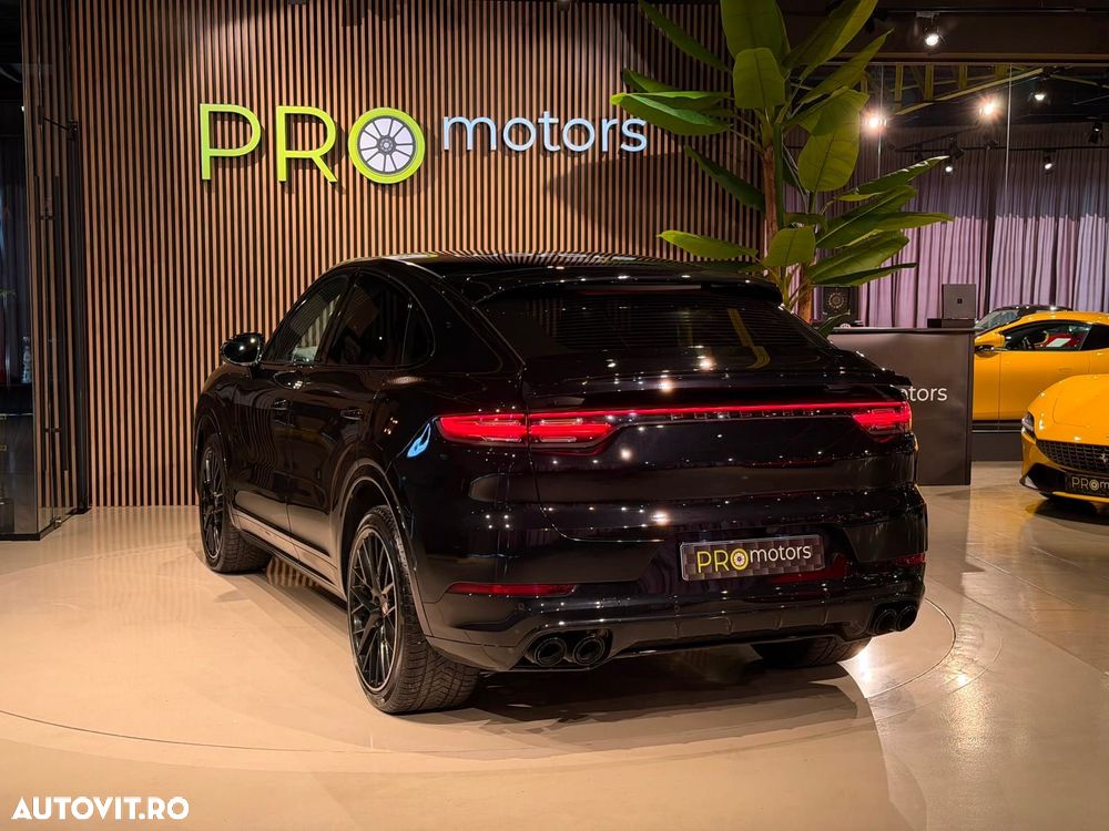 Porsche Cayenne Coupe - 17
