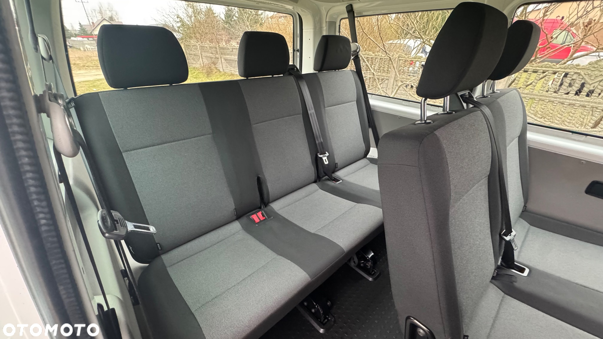 Volkswagen Transporter Caravelle BMT Edition - 22
