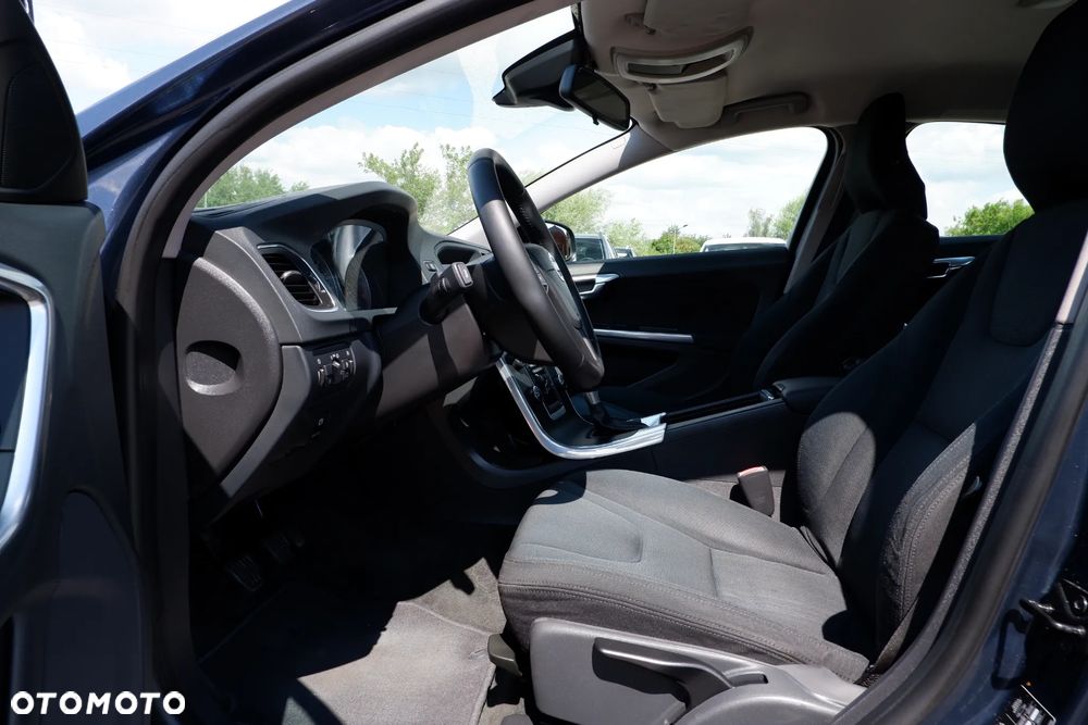 Volvo S60 2.0T Kinetic - 25