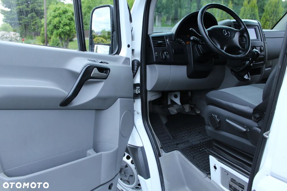 Mercedes-Benz sprinter - 16