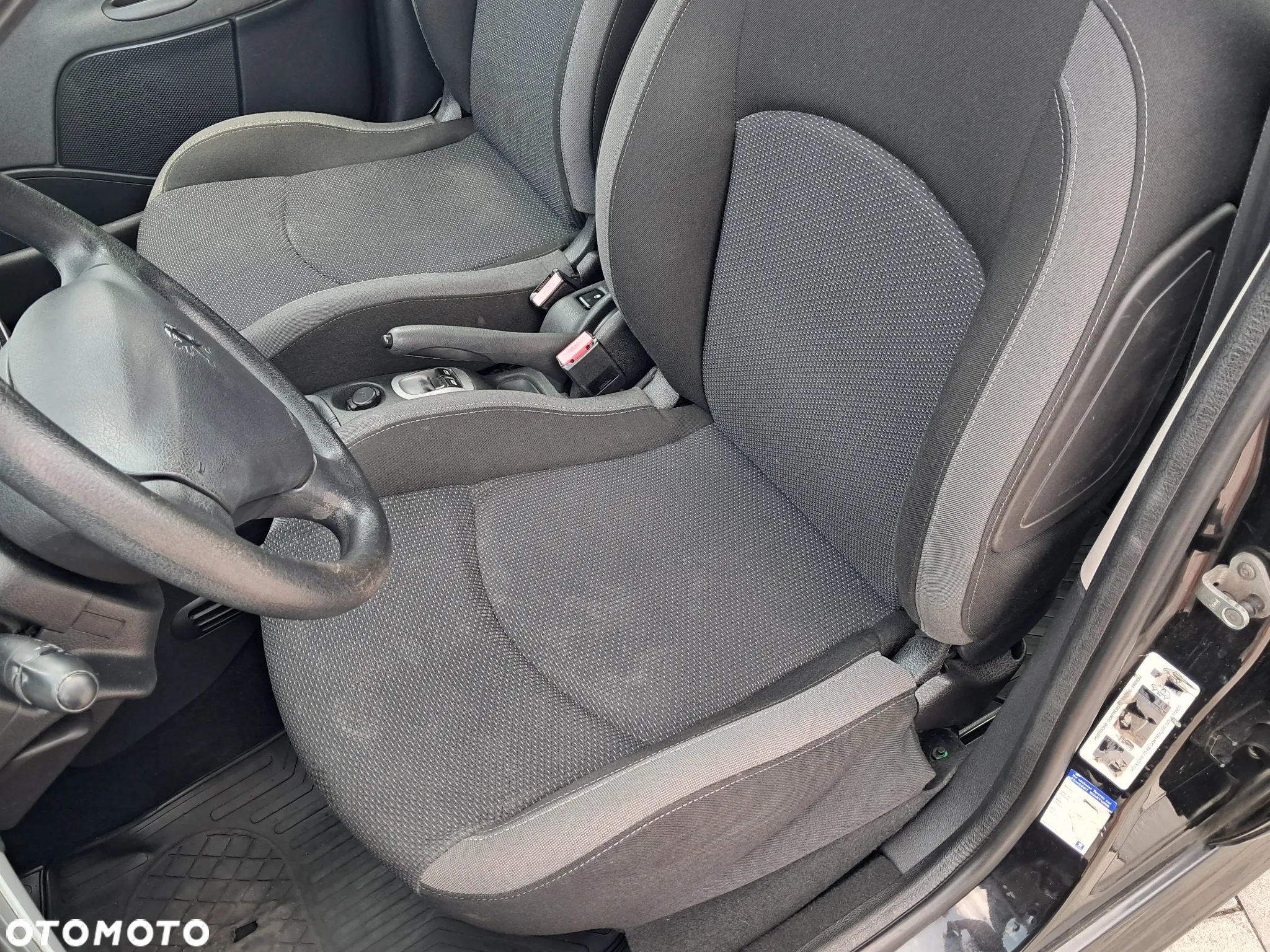 Peugeot 206 plus - 13