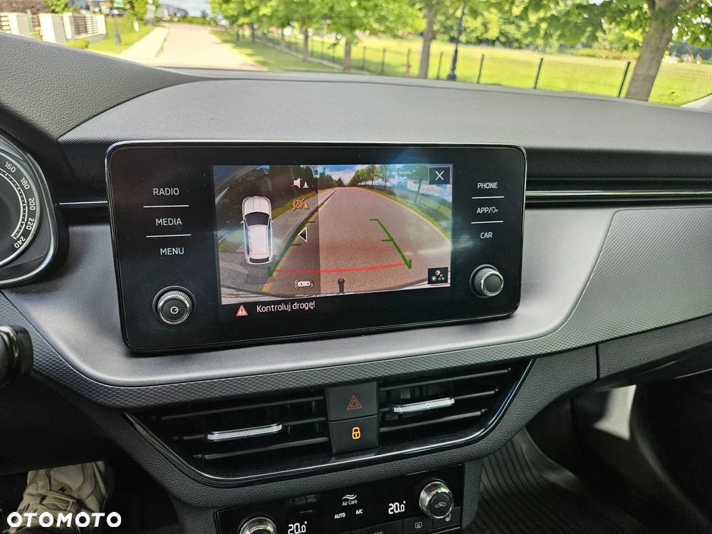 Skoda Kamiq 1.0 TSI Style DSG - 11