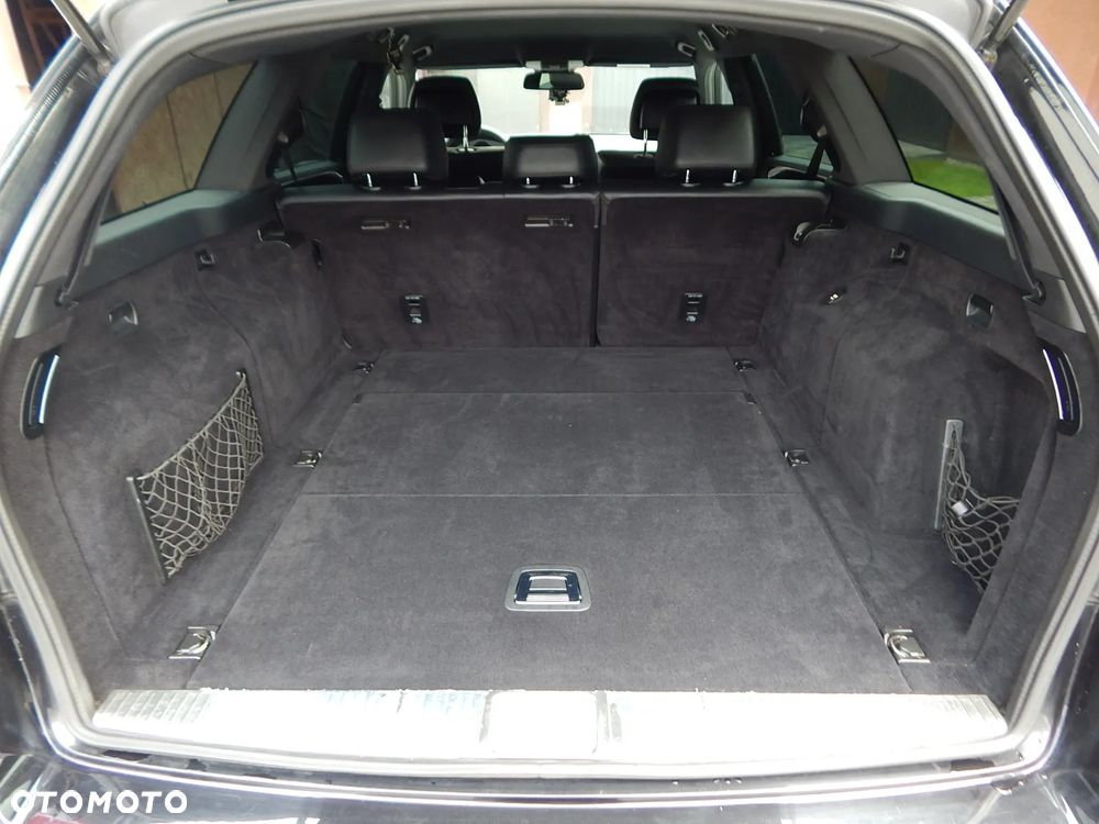 Mercedes-Benz Klasa E 220 CDI DPF BlueEFFICIENCY Automatik Avantgarde - 15
