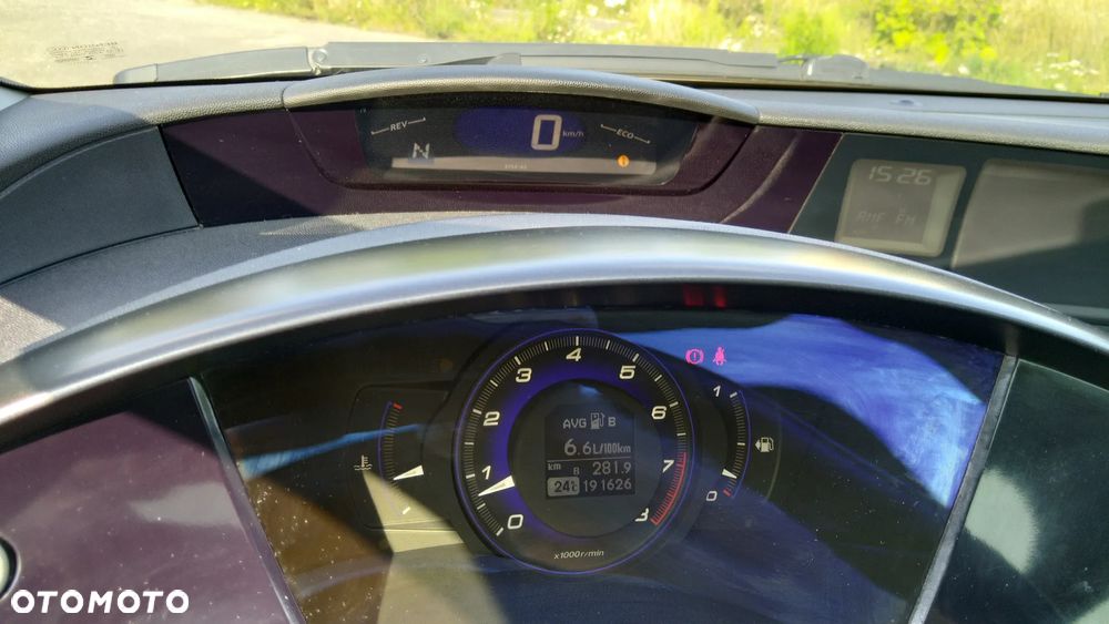 Honda Civic 1.8 Executive - 11