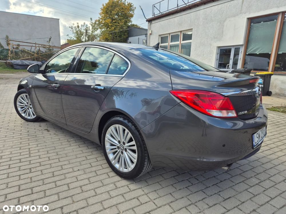 Opel Insignia 2.0 T Cosmo - 14