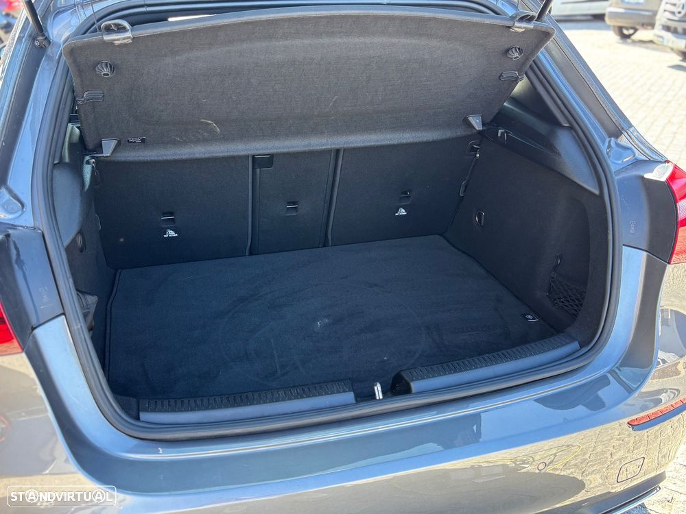 Mercedes-Benz A 180 Limousine Style - 22