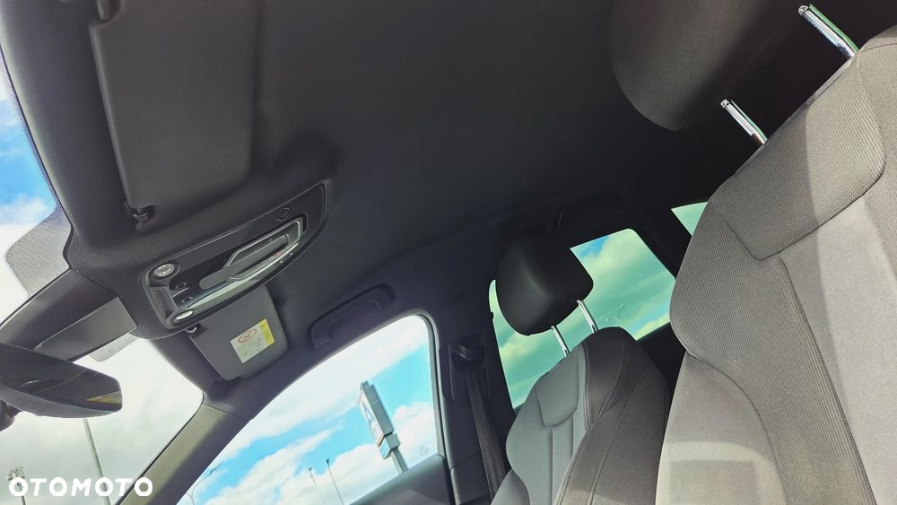 Audi A4 Avant 2.0 TFSI ultra S tronic sport - 27