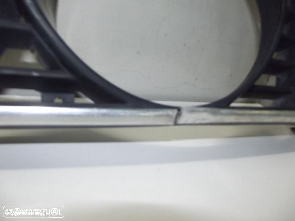 bmw 735 I grelhas da frente - 5